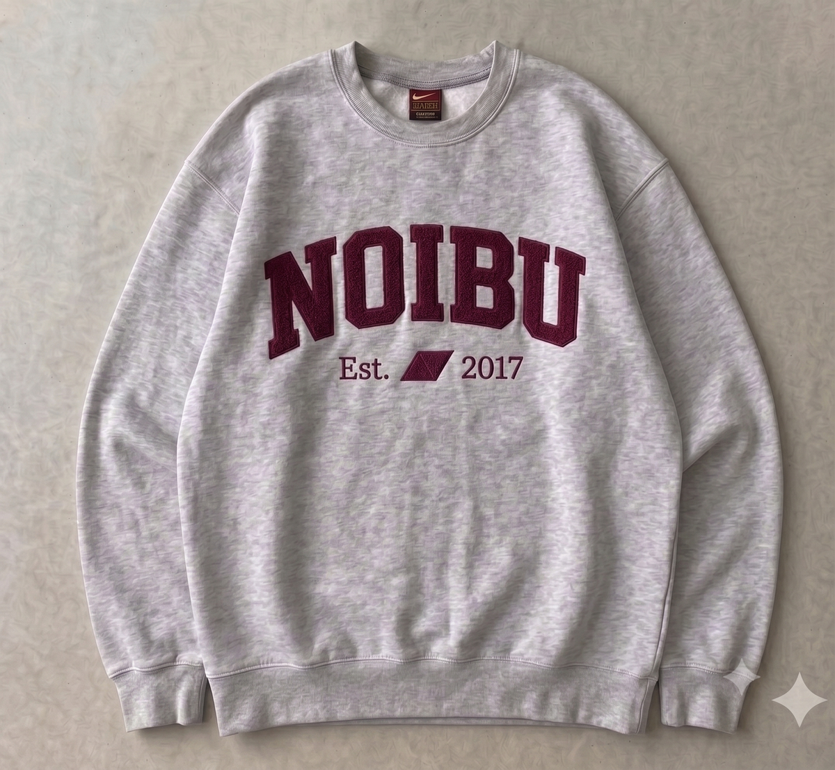 Noibu Campus Crewneck